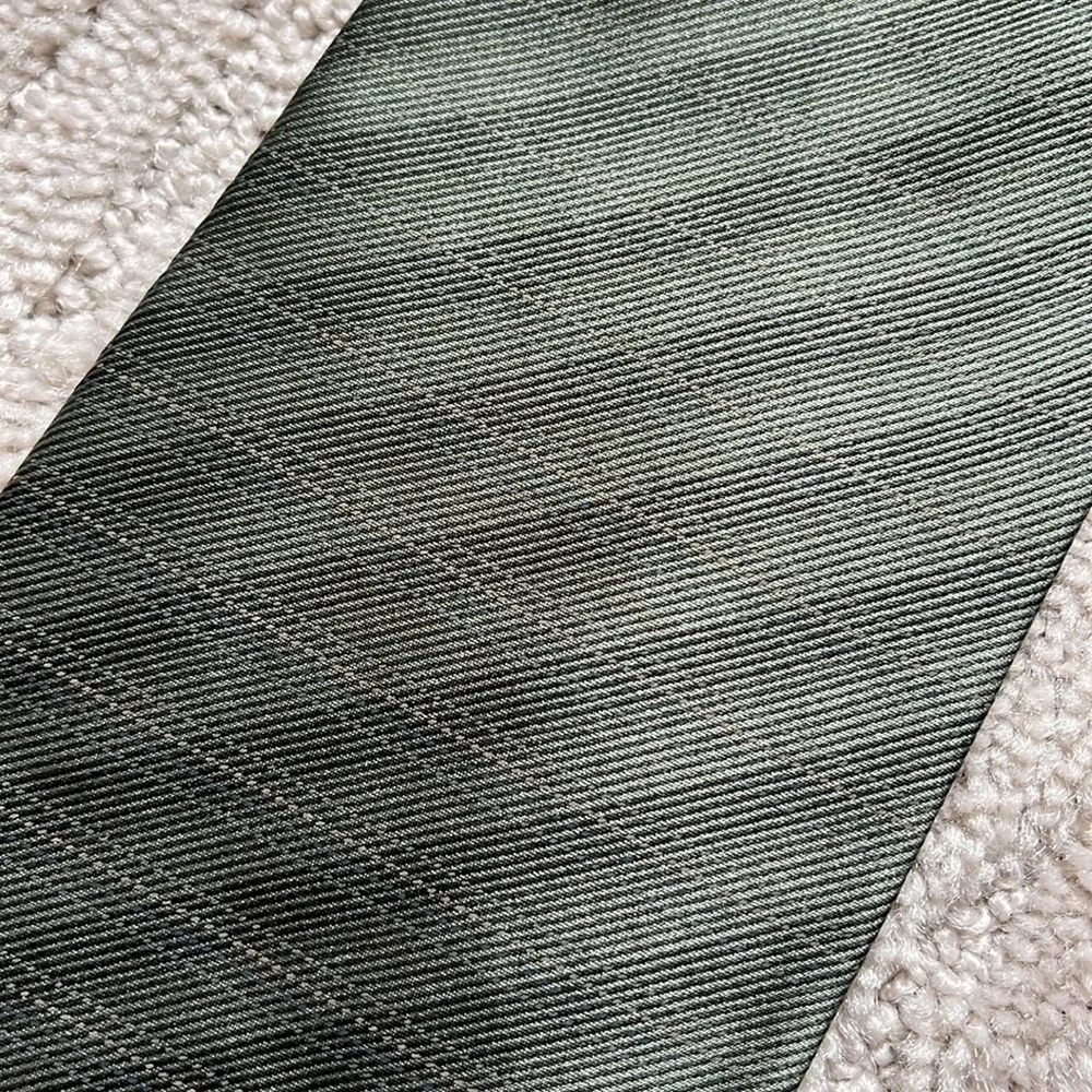 DKNY Green Subtle Stripe Silk Tie